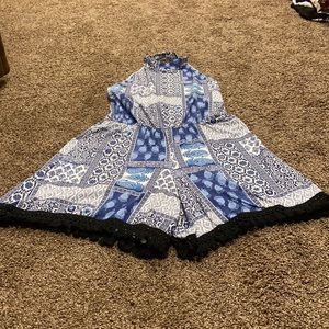 3/$30. Reposh. Blue multi patterned cute romper.